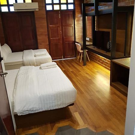 Little Kampung Studio Teluk Intan Εξωτερικό φωτογραφία