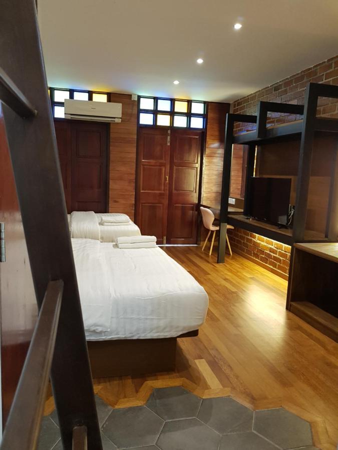 Little Kampung Studio Teluk Intan Εξωτερικό φωτογραφία