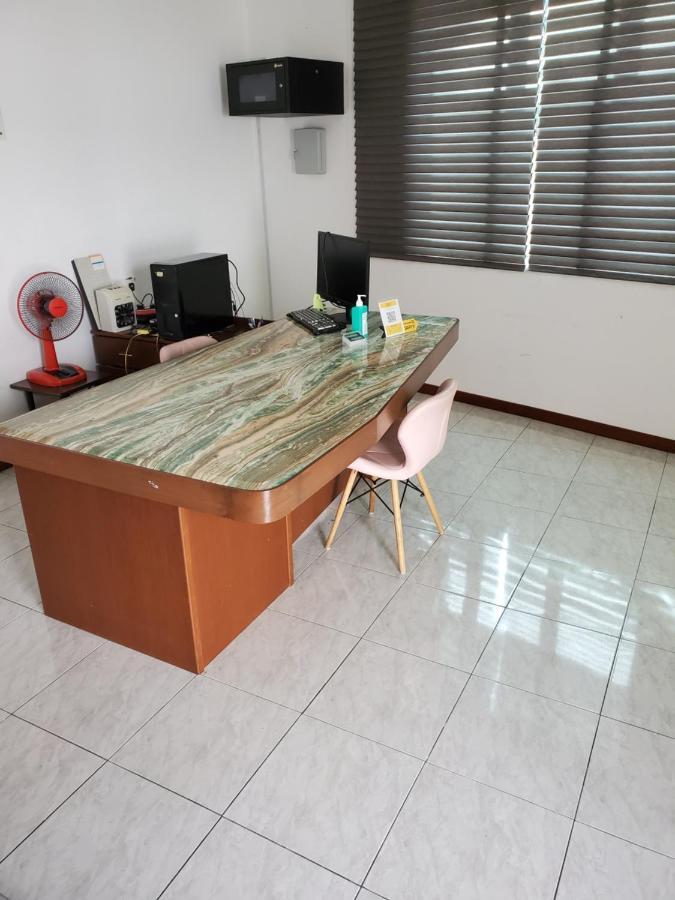 Little Kampung Studio Teluk Intan Εξωτερικό φωτογραφία